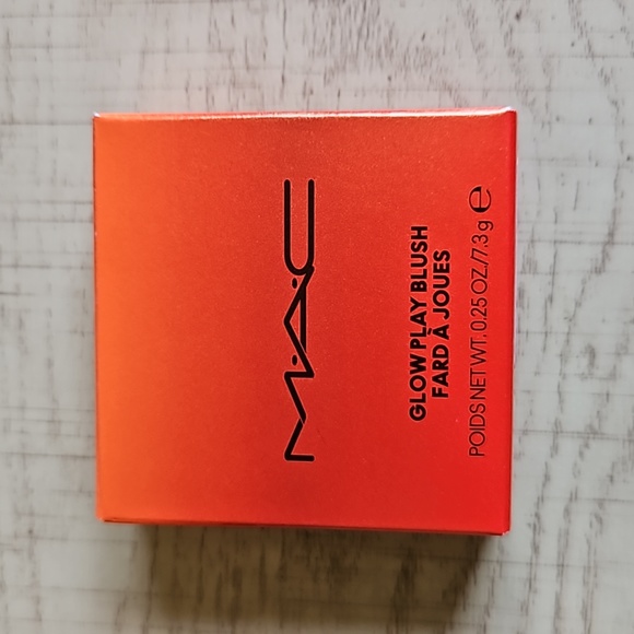 MAC Go Play Blush in So Natural - Picture 3 of 4